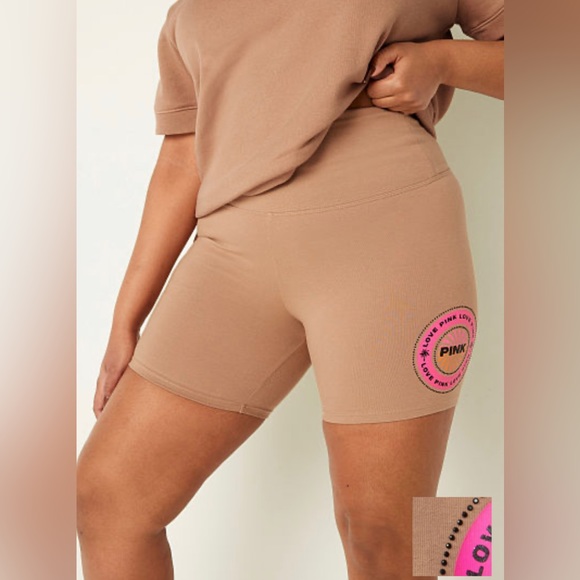 VS Pink Mocha Latte NEW RELEASE Tropical Campus Tee & Cotton Biker Shorts SET - Picture 8 of 14